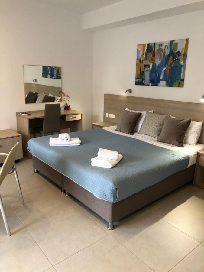 Vanessa House Luxury Apartments Скиатос Экстерьер фото