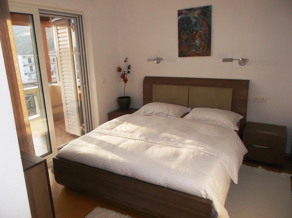 Vanessa House Luxury Apartments Скиатос Экстерьер фото