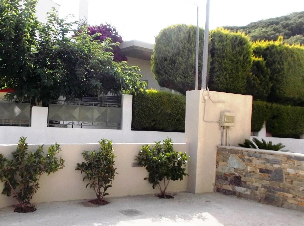 Vanessa House Luxury Apartments Скиатос Экстерьер фото